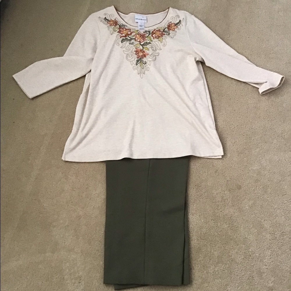 Alfred Dunner 2 piece  outfit-never worn